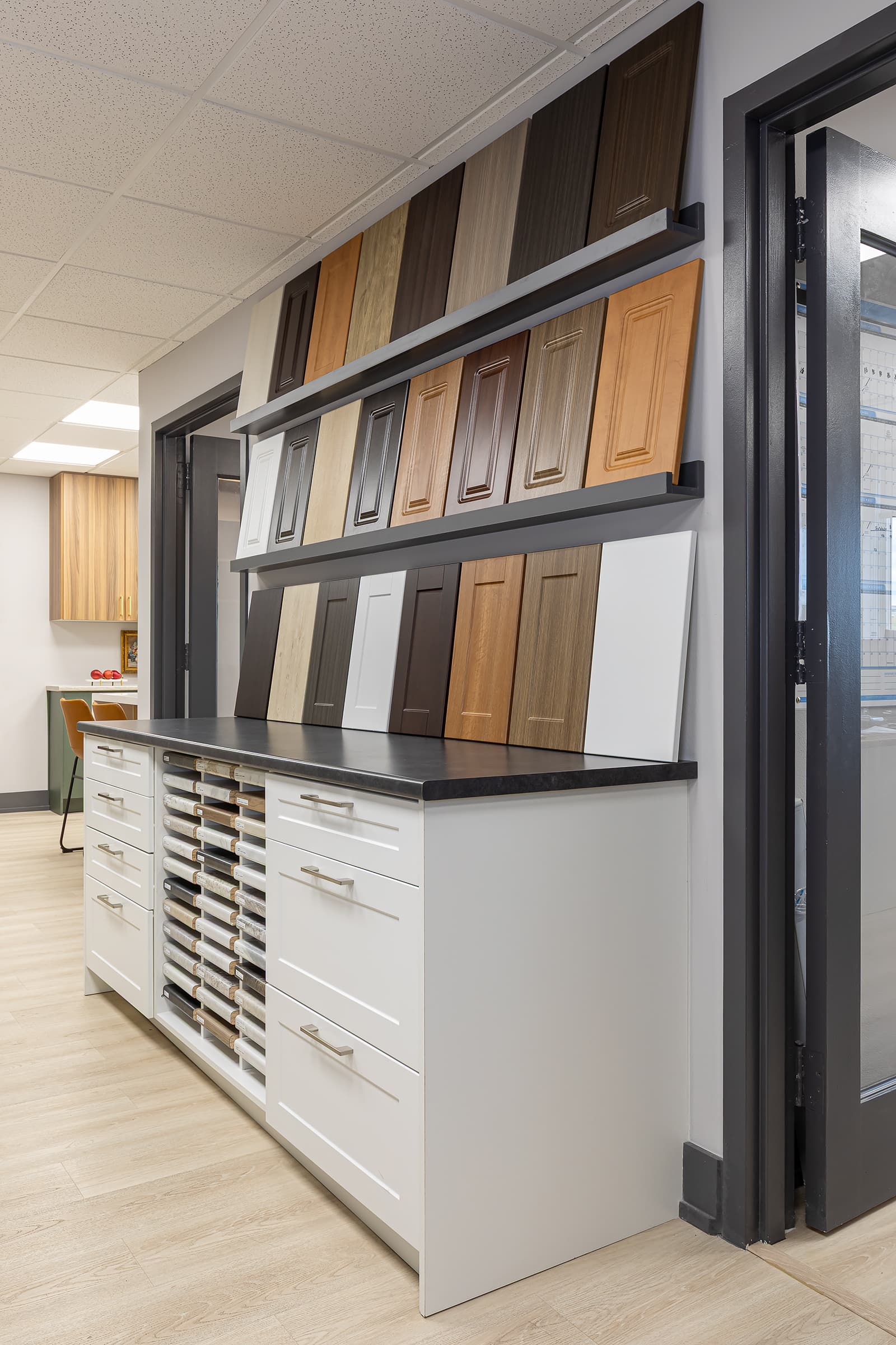 sample board display for doors and countertops